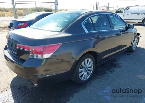 2011 Honda Accord 2.4 Ex из США, поврежденный, VIN 1HGCP2F77BA026568